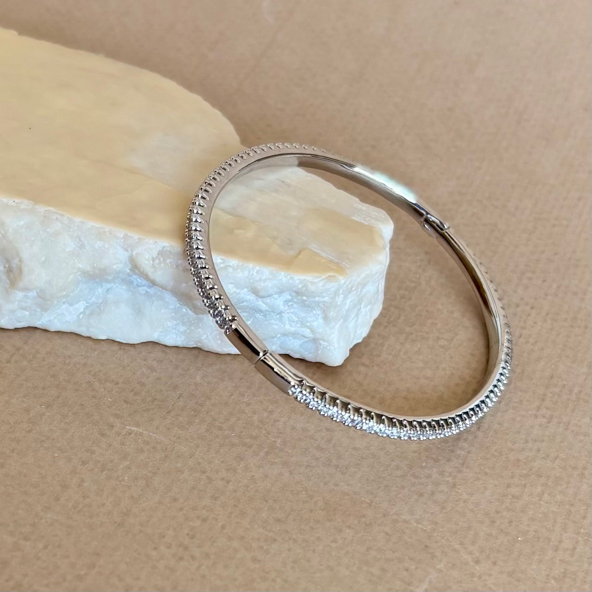 Jox | White Gold Plated Bangle