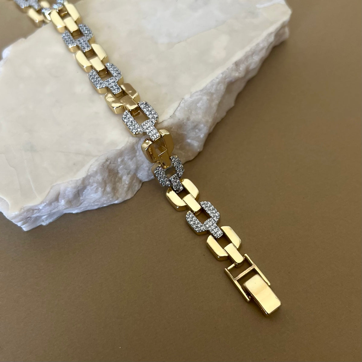 Onyx 08 | Gold Plated Bracelet