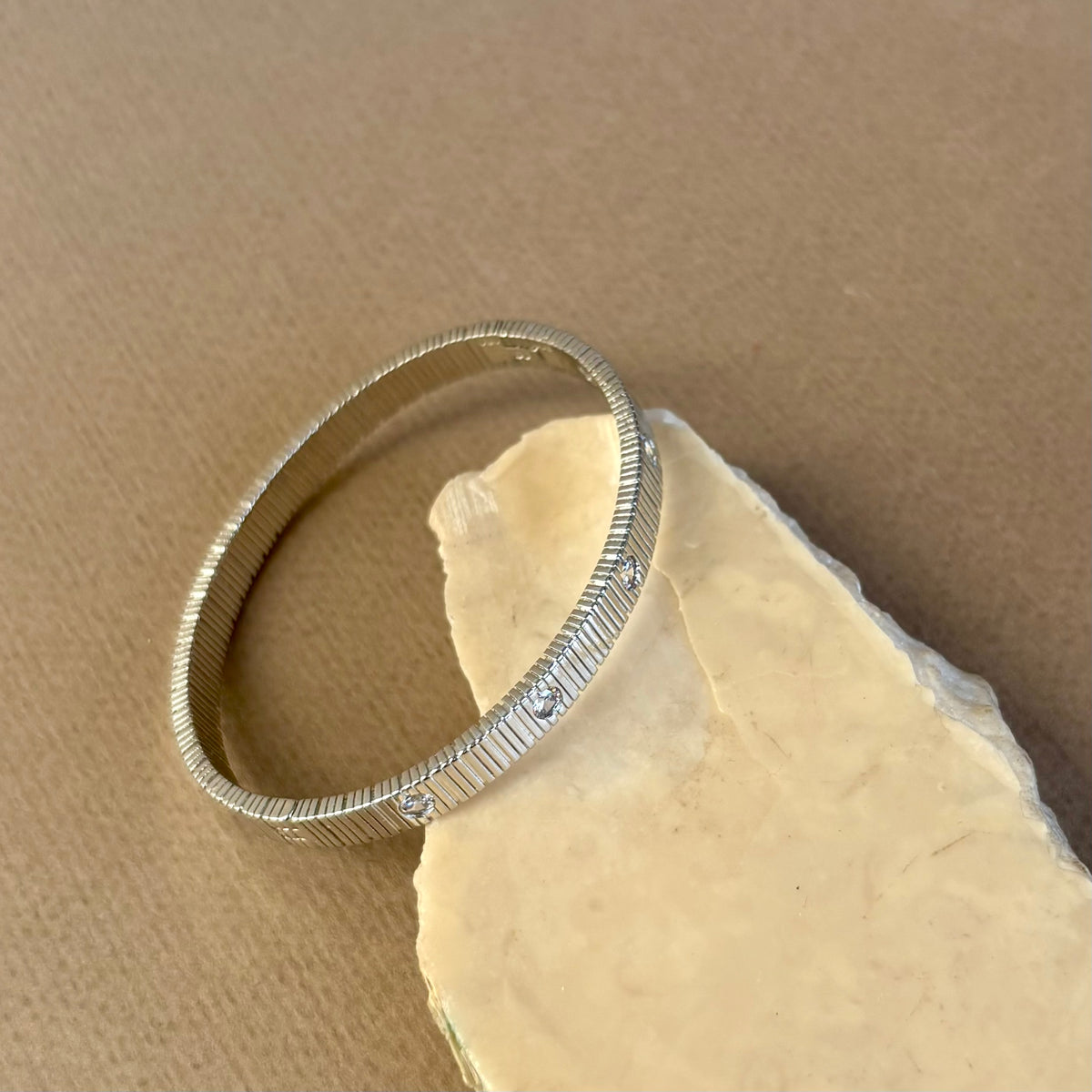 Echo 02 | White Gold Plated Bangle