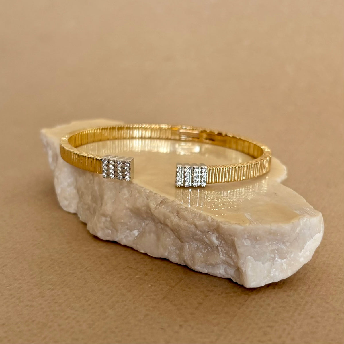 Elorine | Gold Plated Bangle