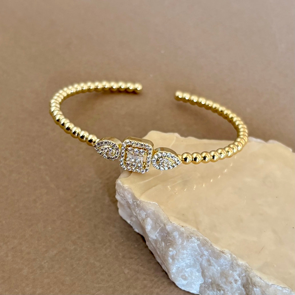 Sinal 04 | Gold Plated Bangle