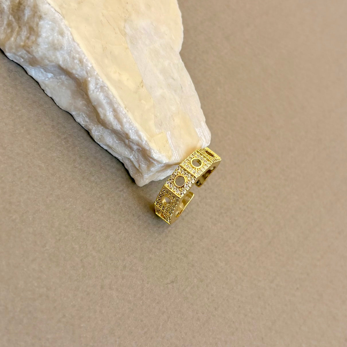 Valtrixia | Gold Plated Ring