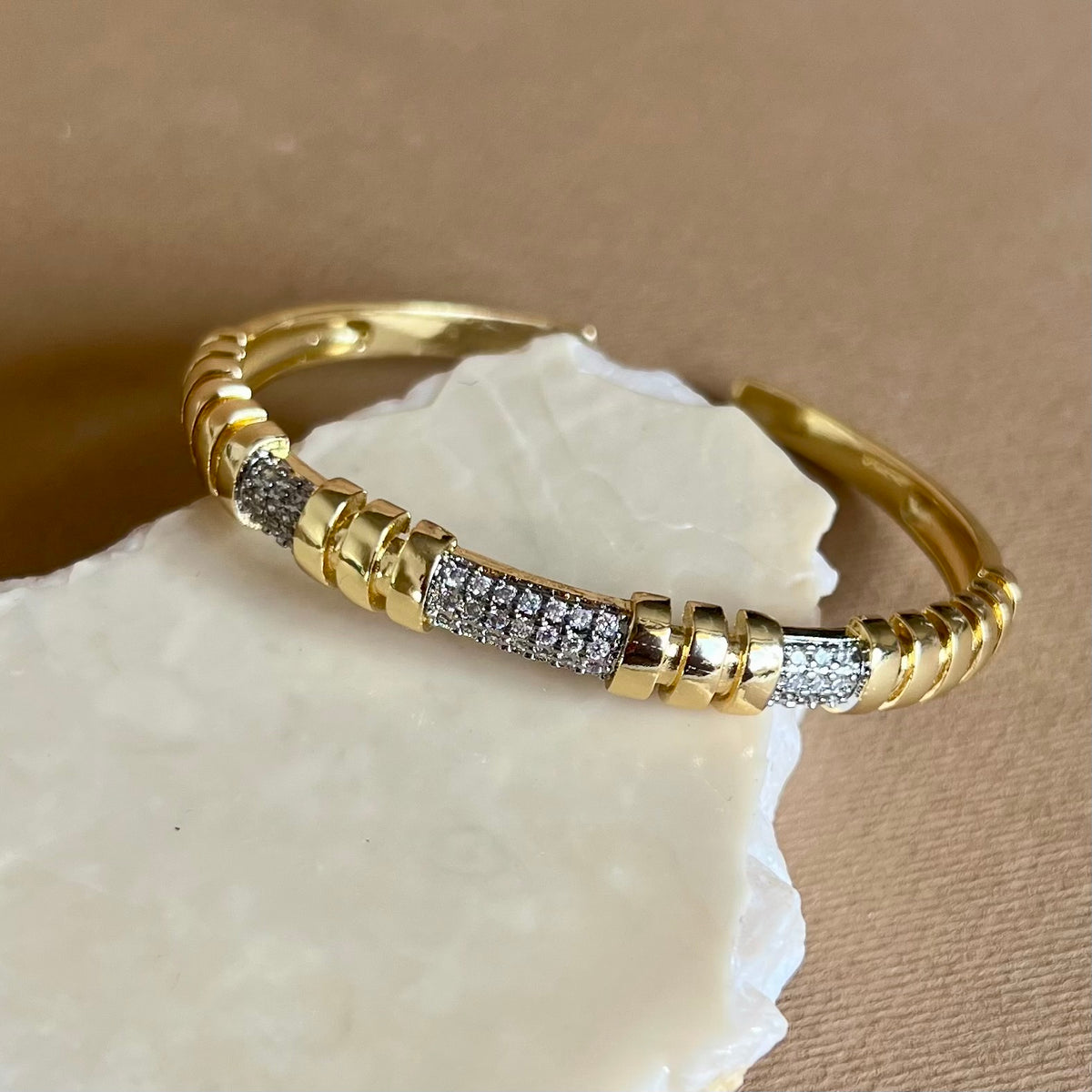 Civrel | Gold Plated Bangle