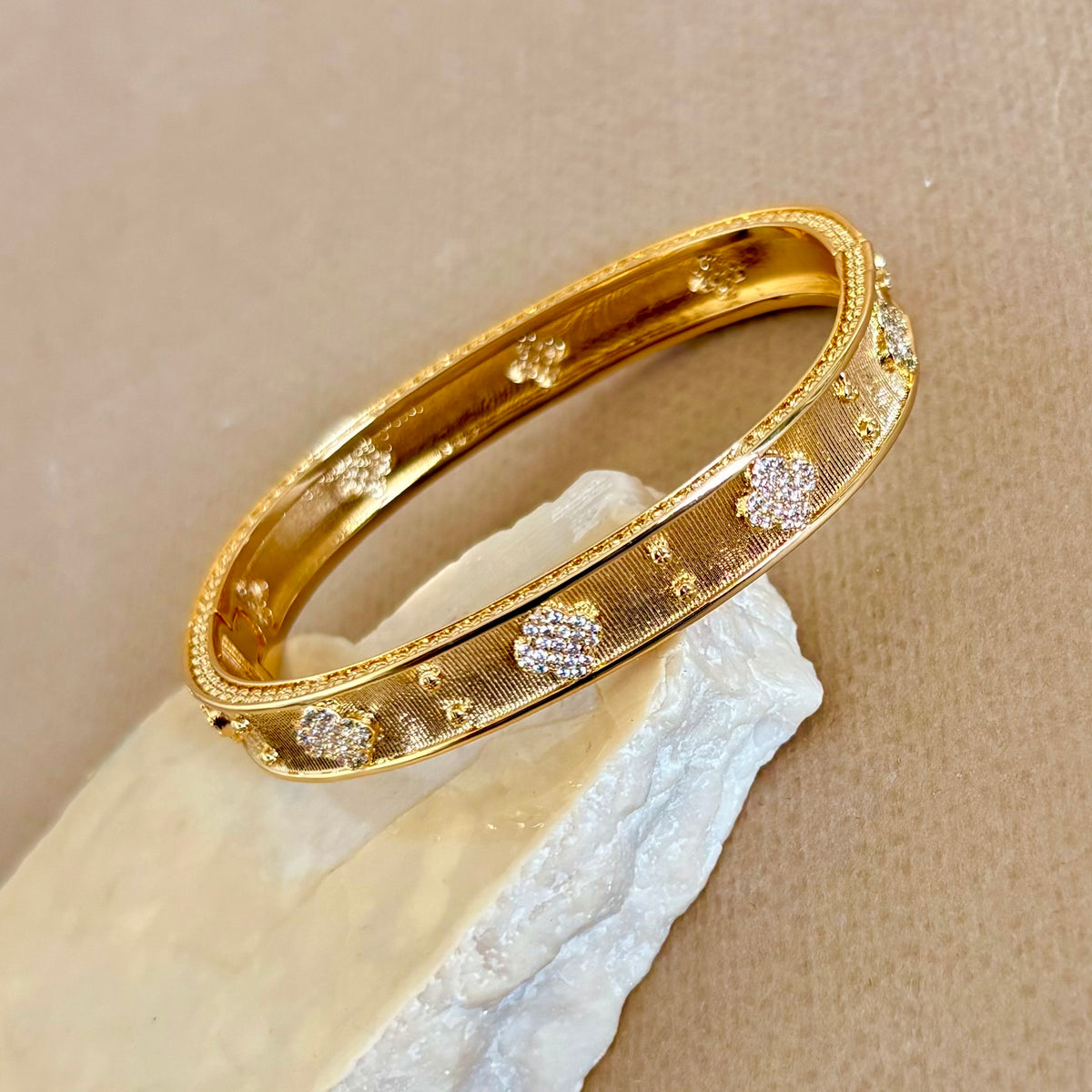 Lavorin 03 | Gold Plated Bangle