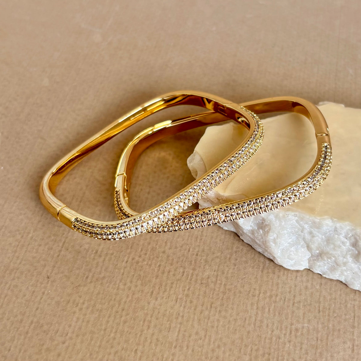Novelis | Gold Plated Bangle