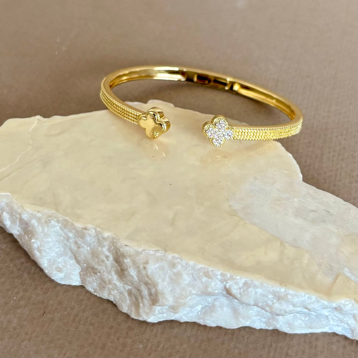 Lisandy | Gold Plated Bangle