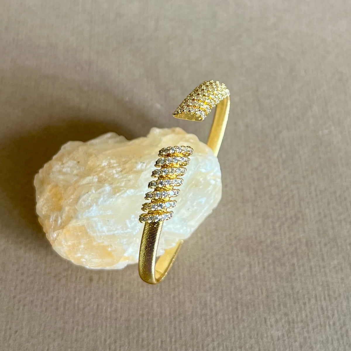 Nala | Gold Plated Bangle