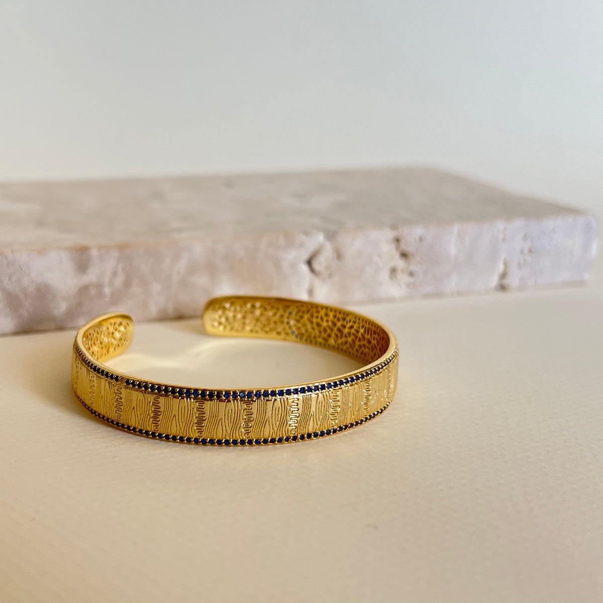 Agate 02 | Gold Plated Bangle