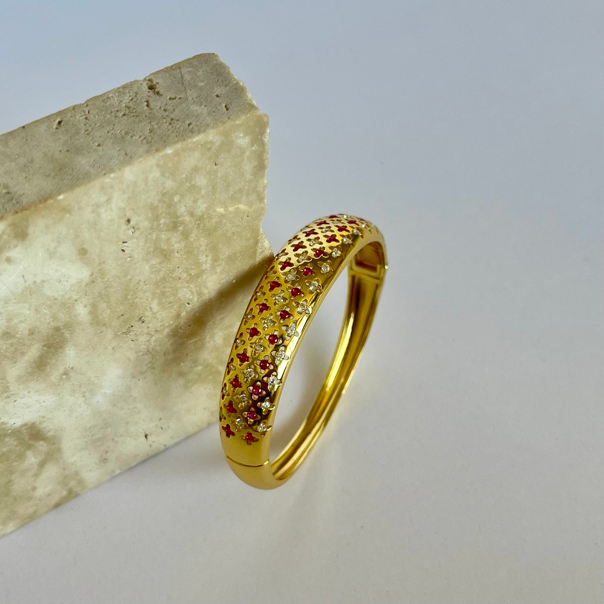 Rouge | Gold Plated Bangle