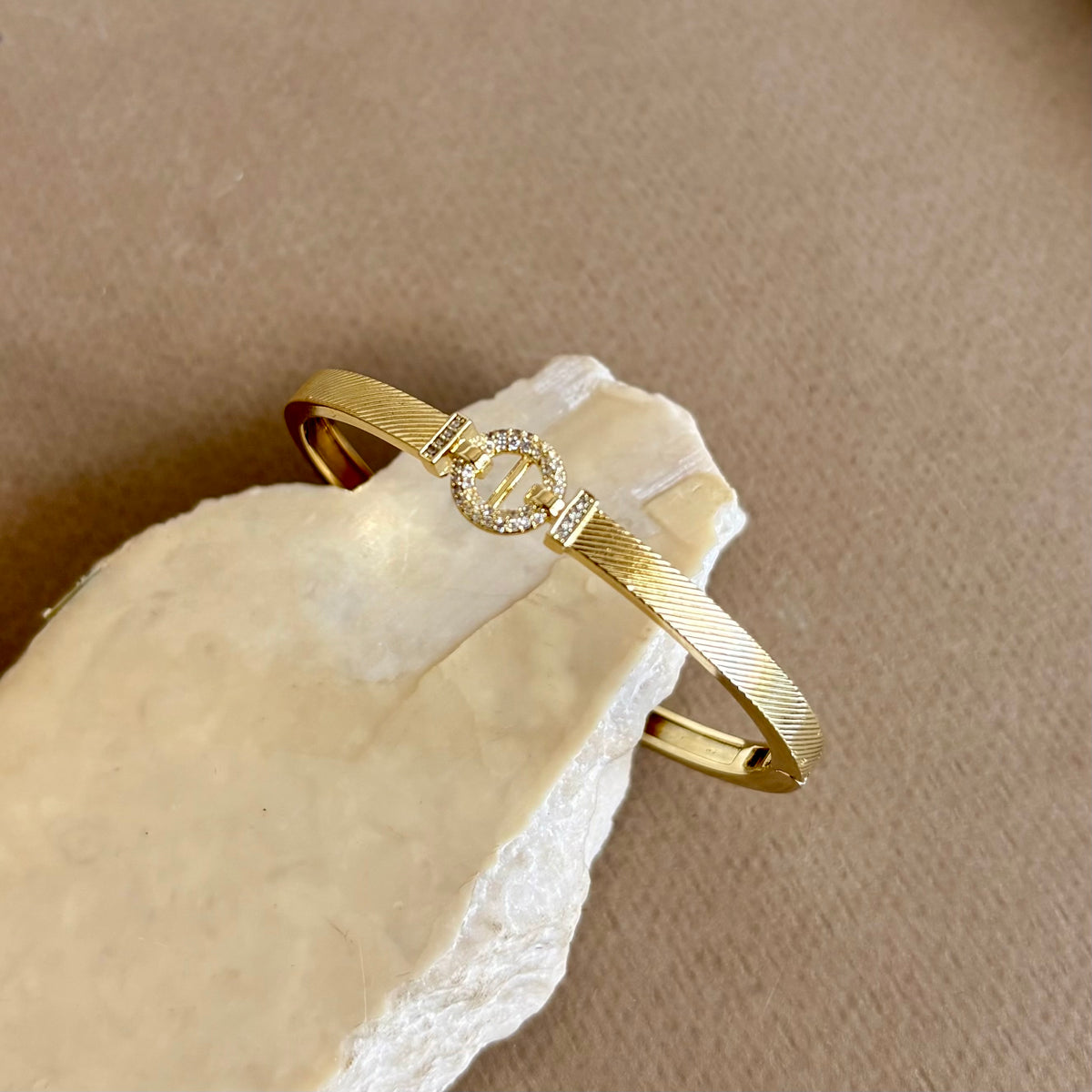 Zareni 02 | Gold Plated Bangle