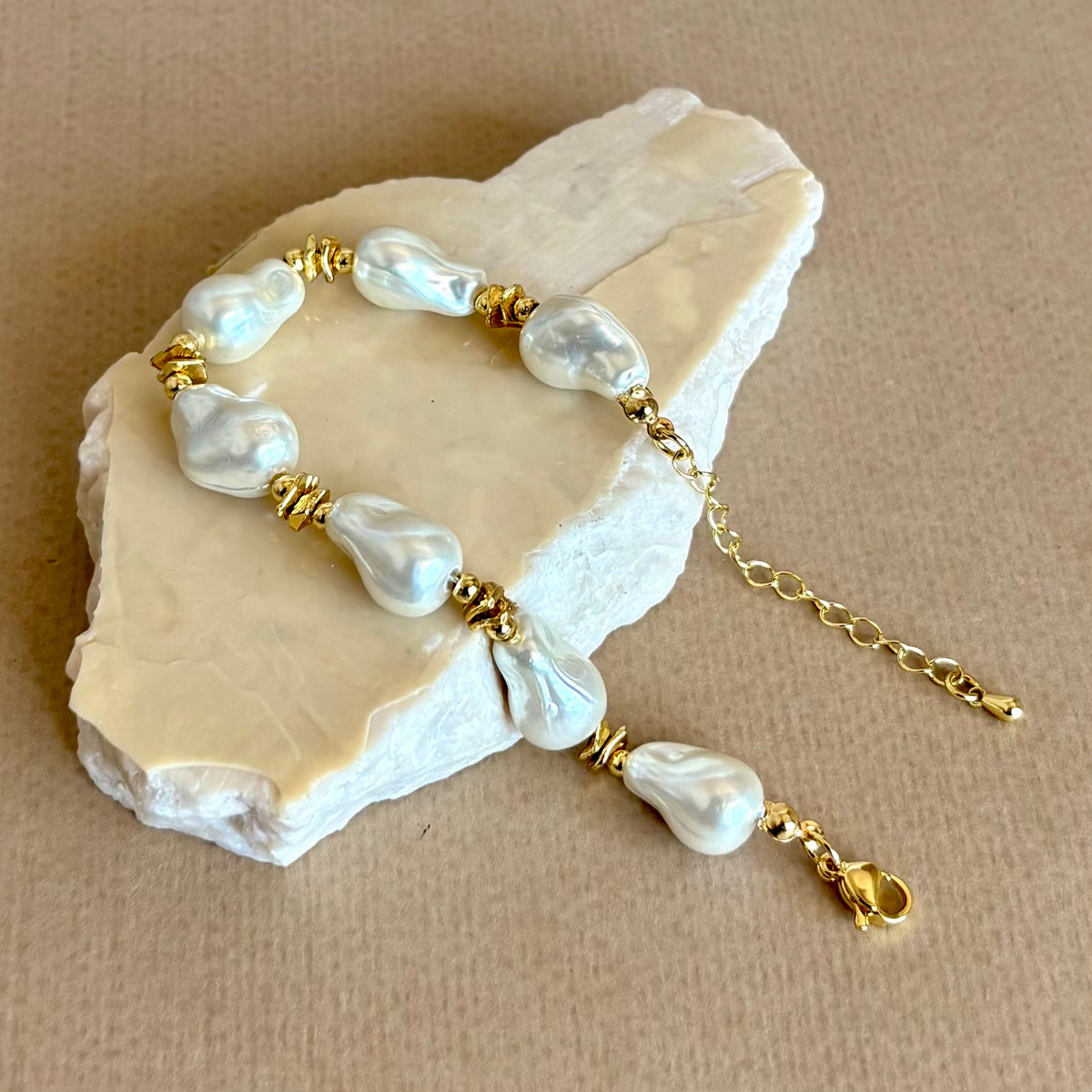 Signature 05 | Natural Pearl Bracelet