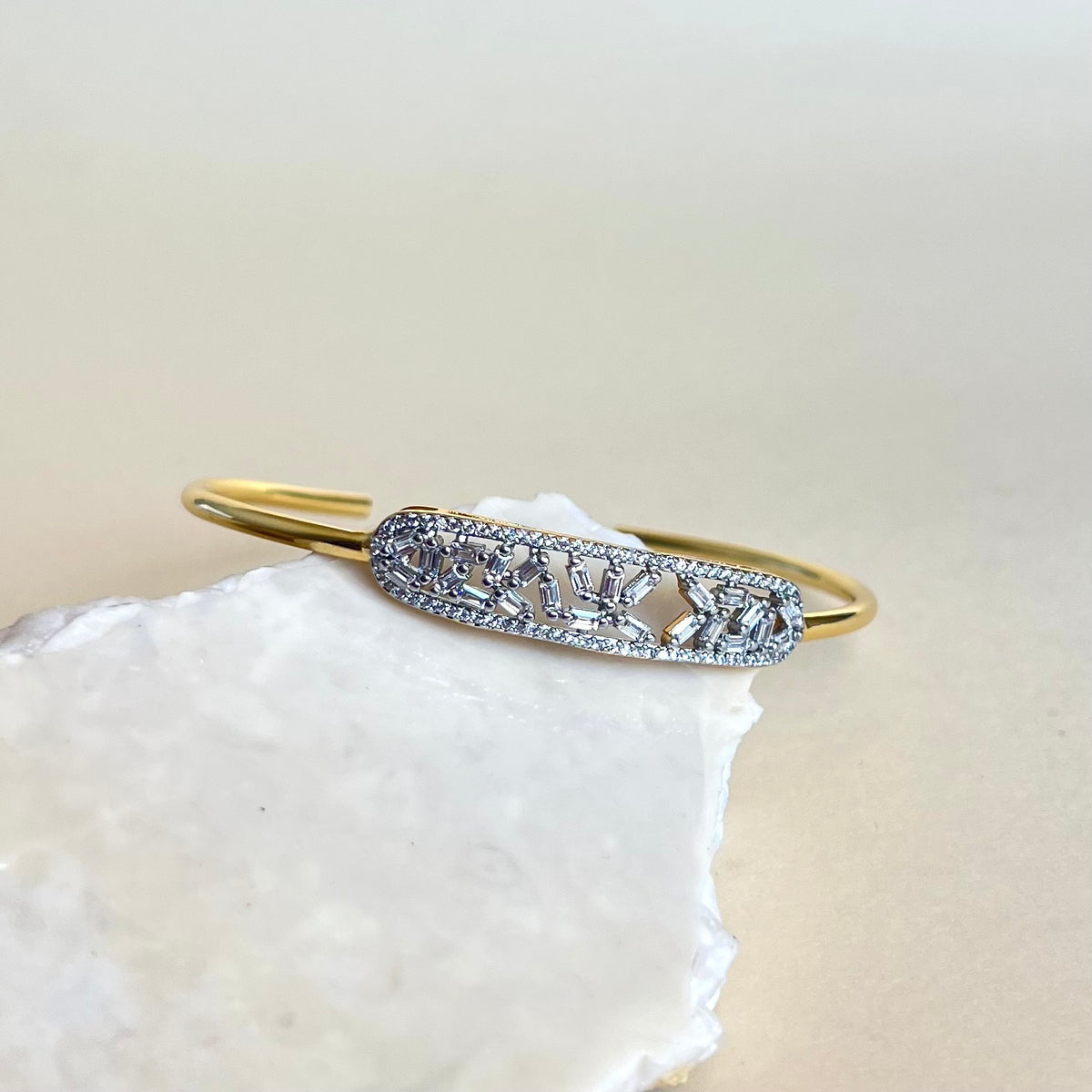 Guillochè | Gold Plated Bangle