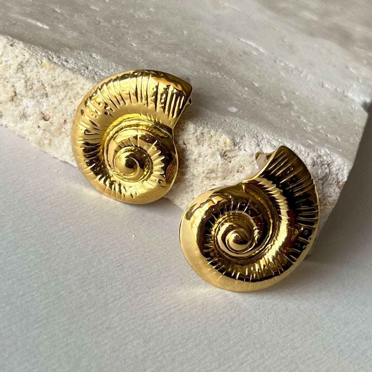 Shell | Gold Plated Earrings