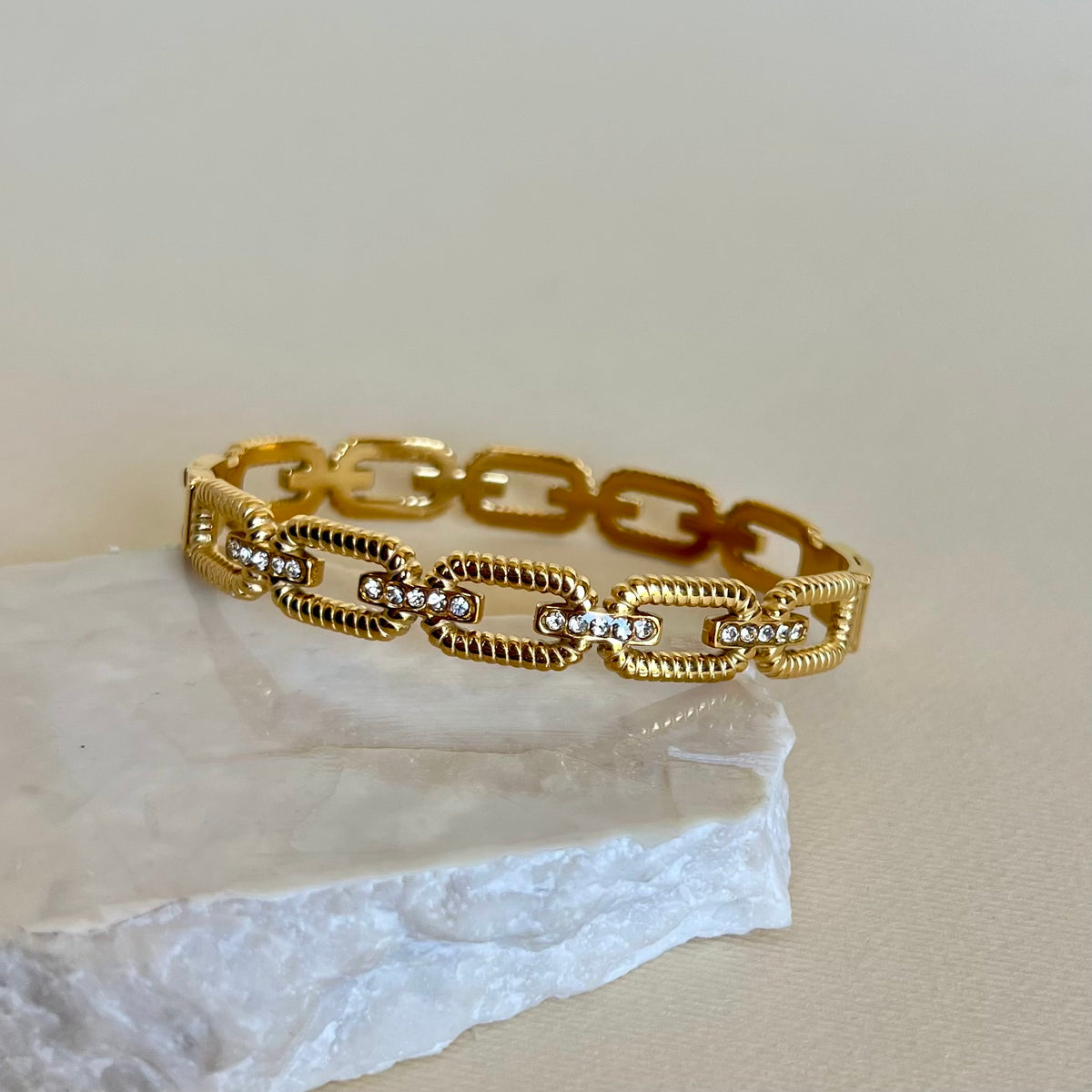 Gleamira | Gold Plated Bangle