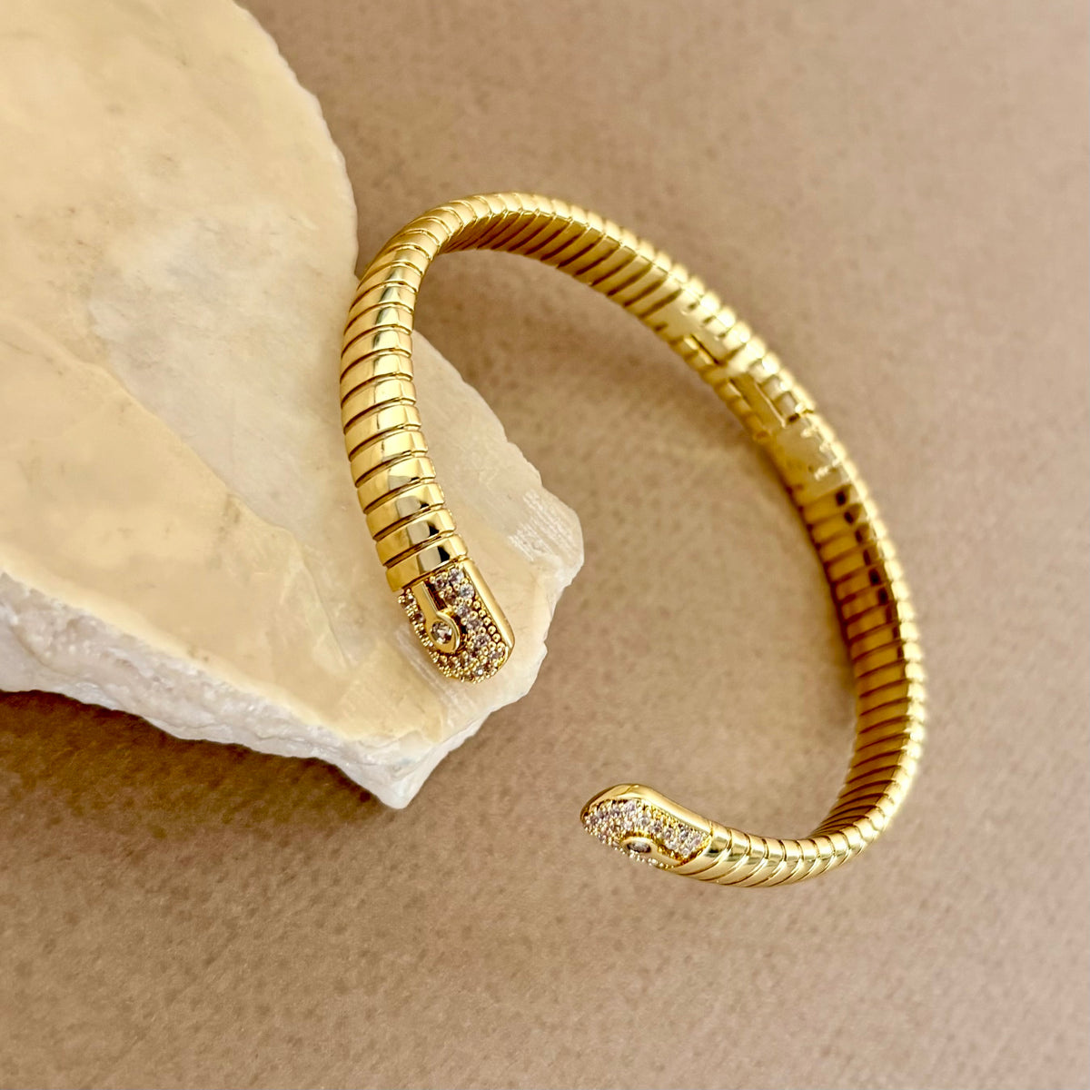 Orfin 02 | Gold Plated Bangle