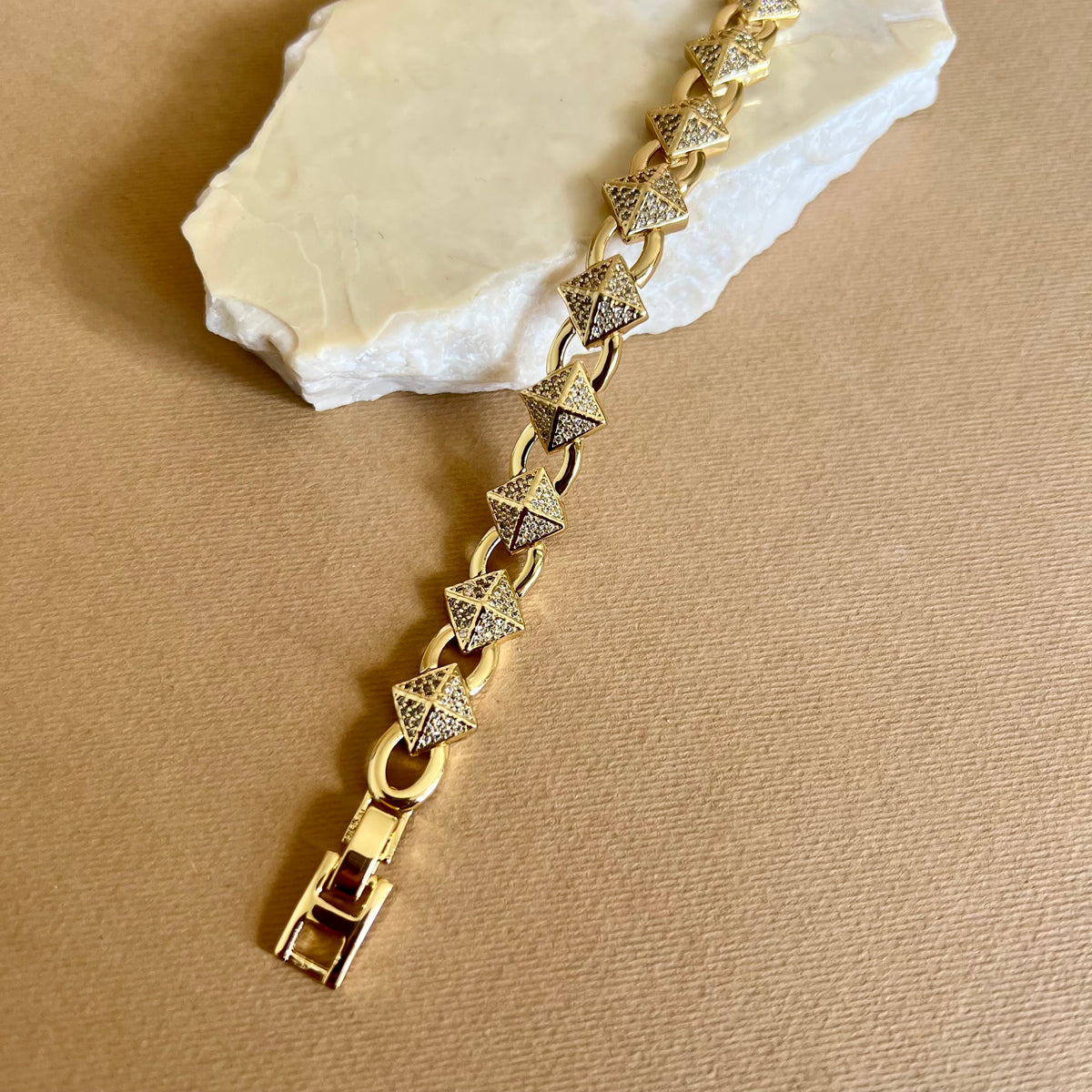 Flair | Gold Plated Bracelet