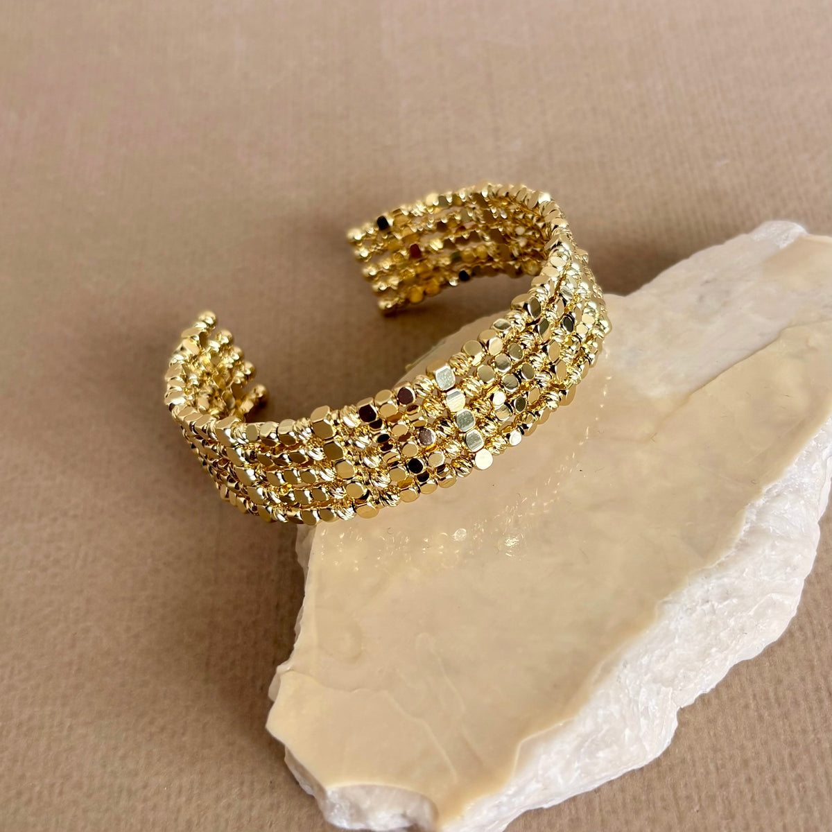 Parvessa | Gold Plated Bangle