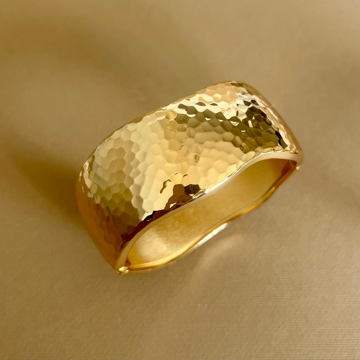 Ondulando 13 | Gold Plated Bangle