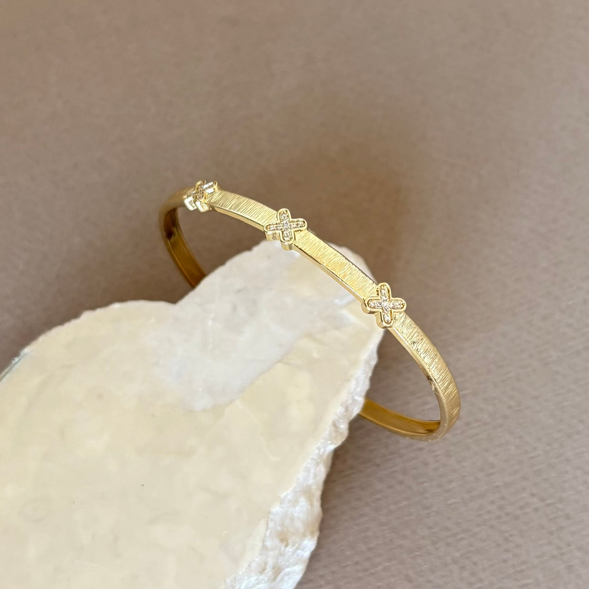 Beko 02 | Gold Plated Bangle