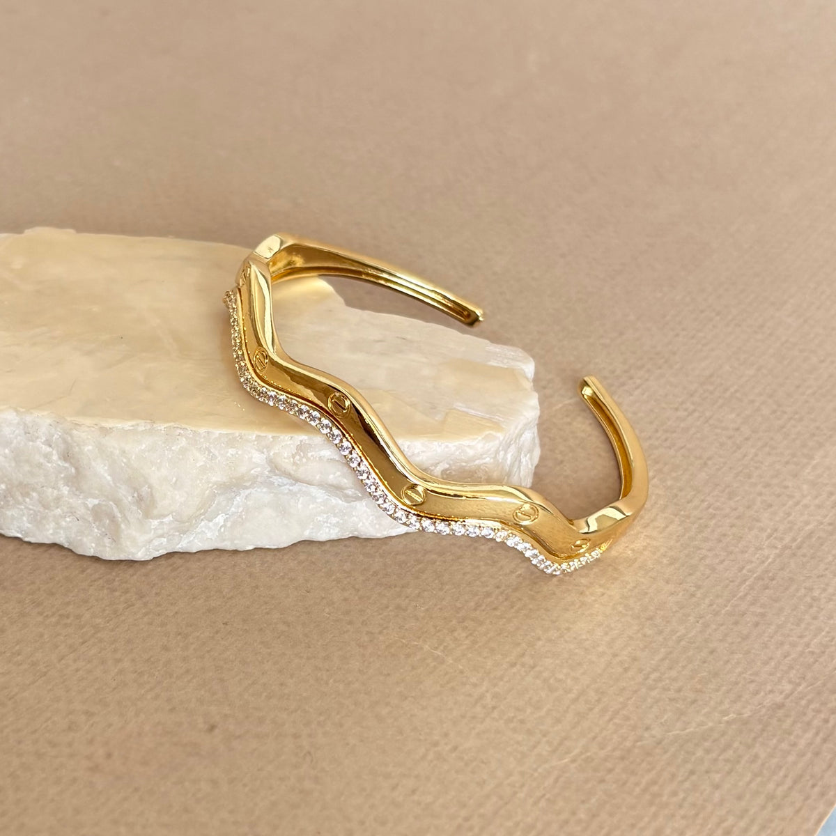Zerady | Gold Plated Bangle