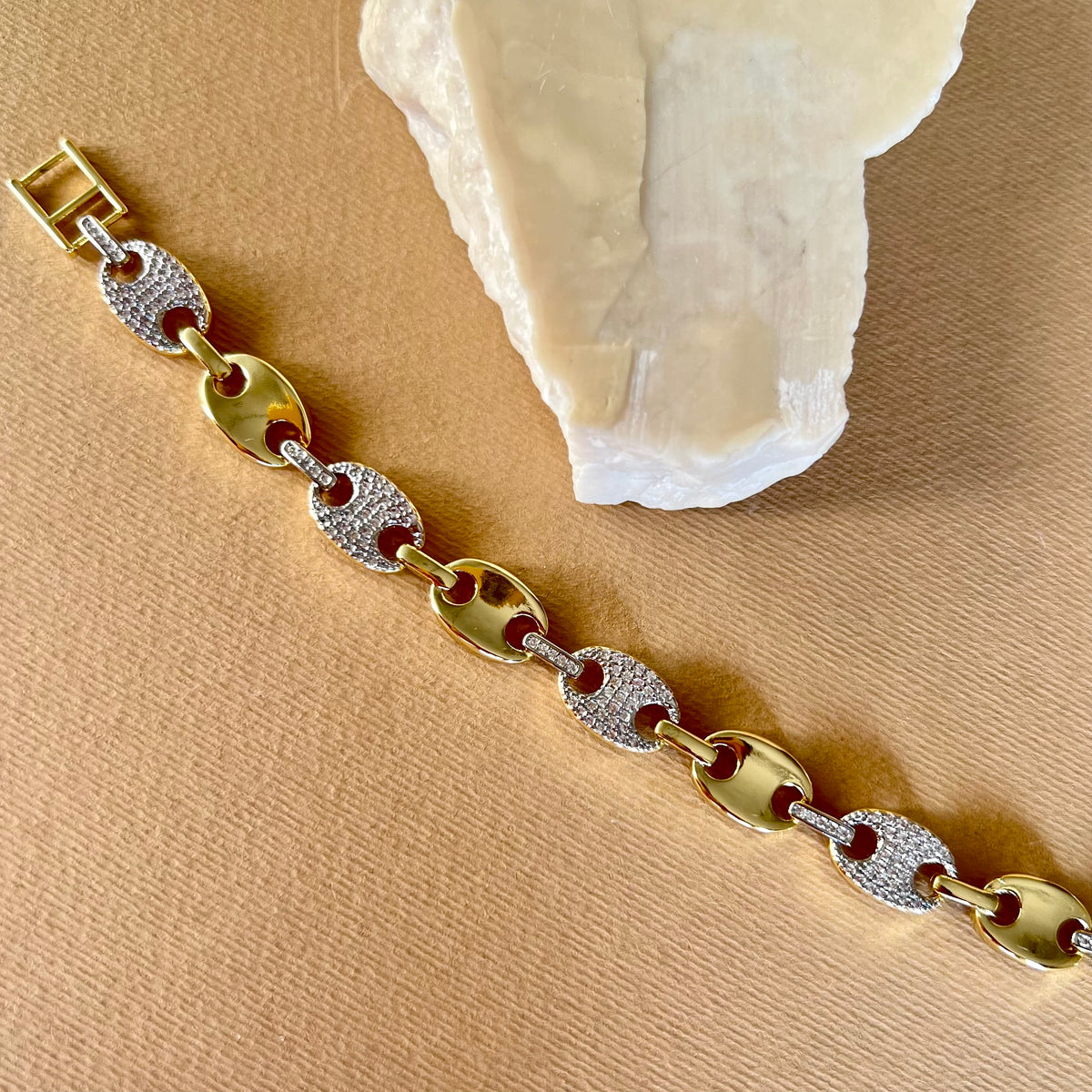 Onyx 14 | Gold Plated Bracelet