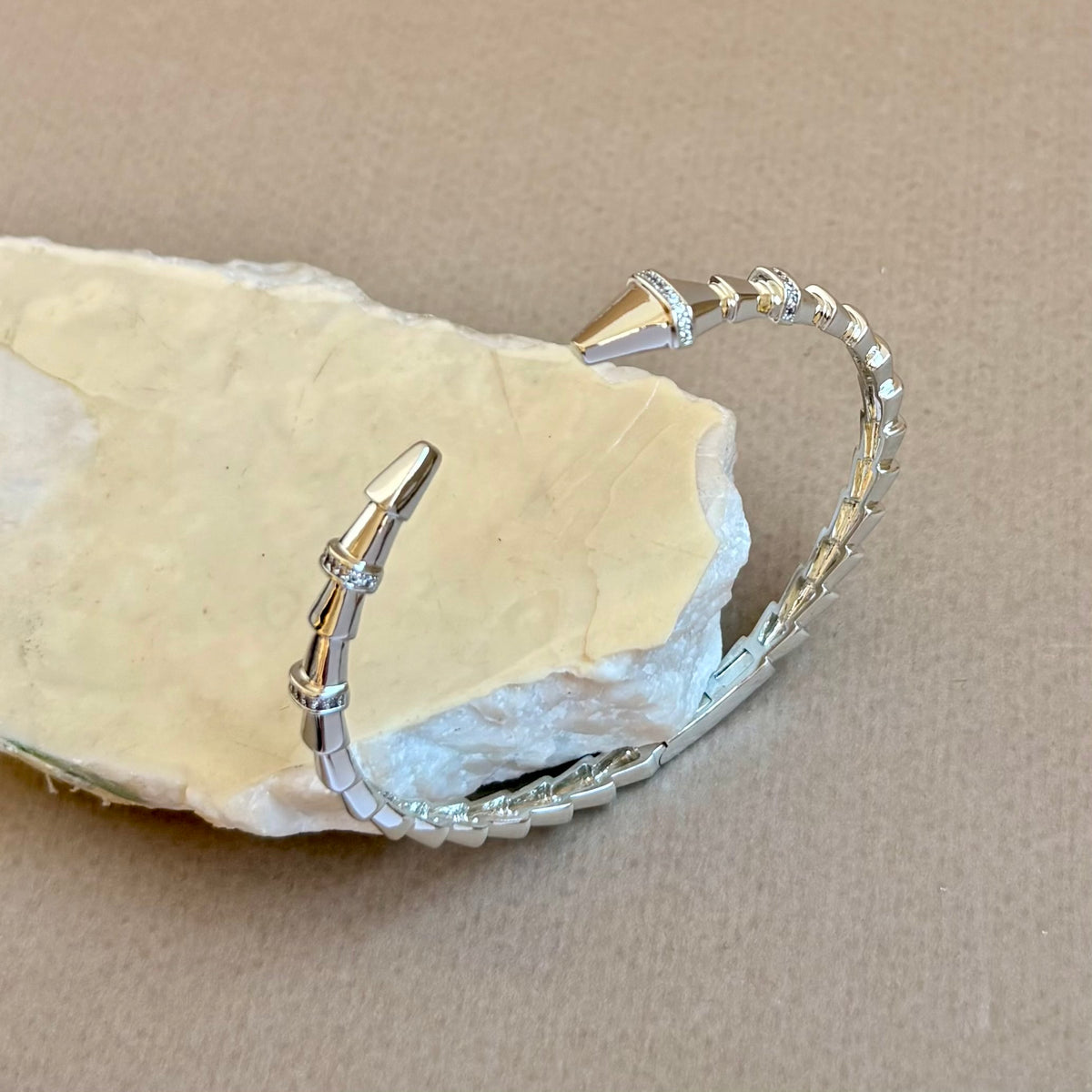 Fauren | White Gold Plated Bangle