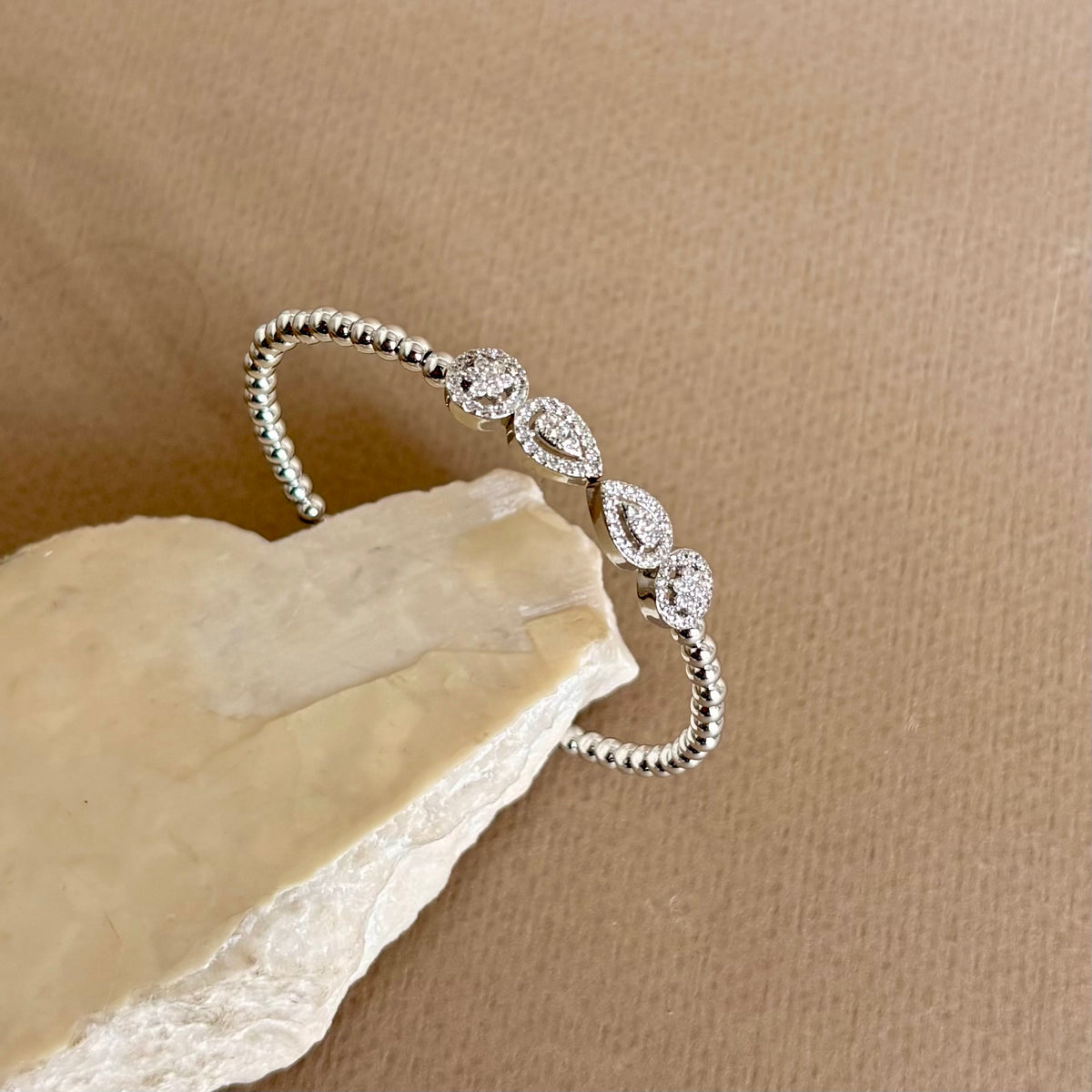 Sinal | white Gold Plated Bangle