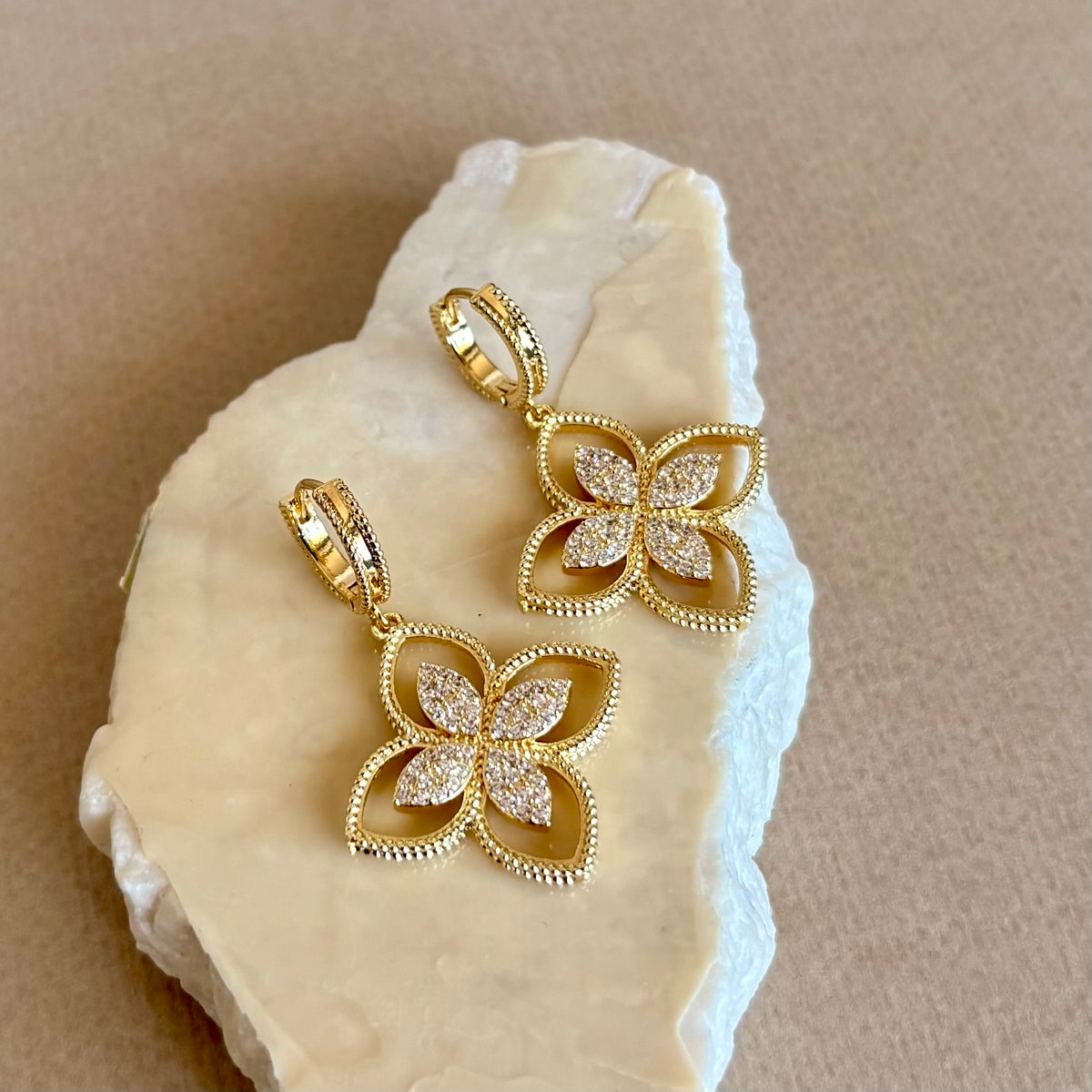 Arvelis | Gold Plated Earrings
