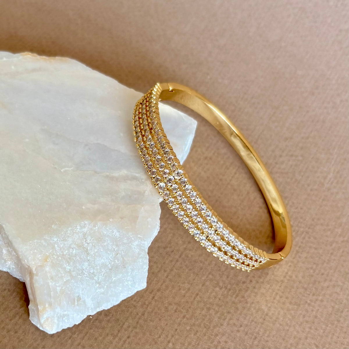 Cassidy | Gold Plated Bangle