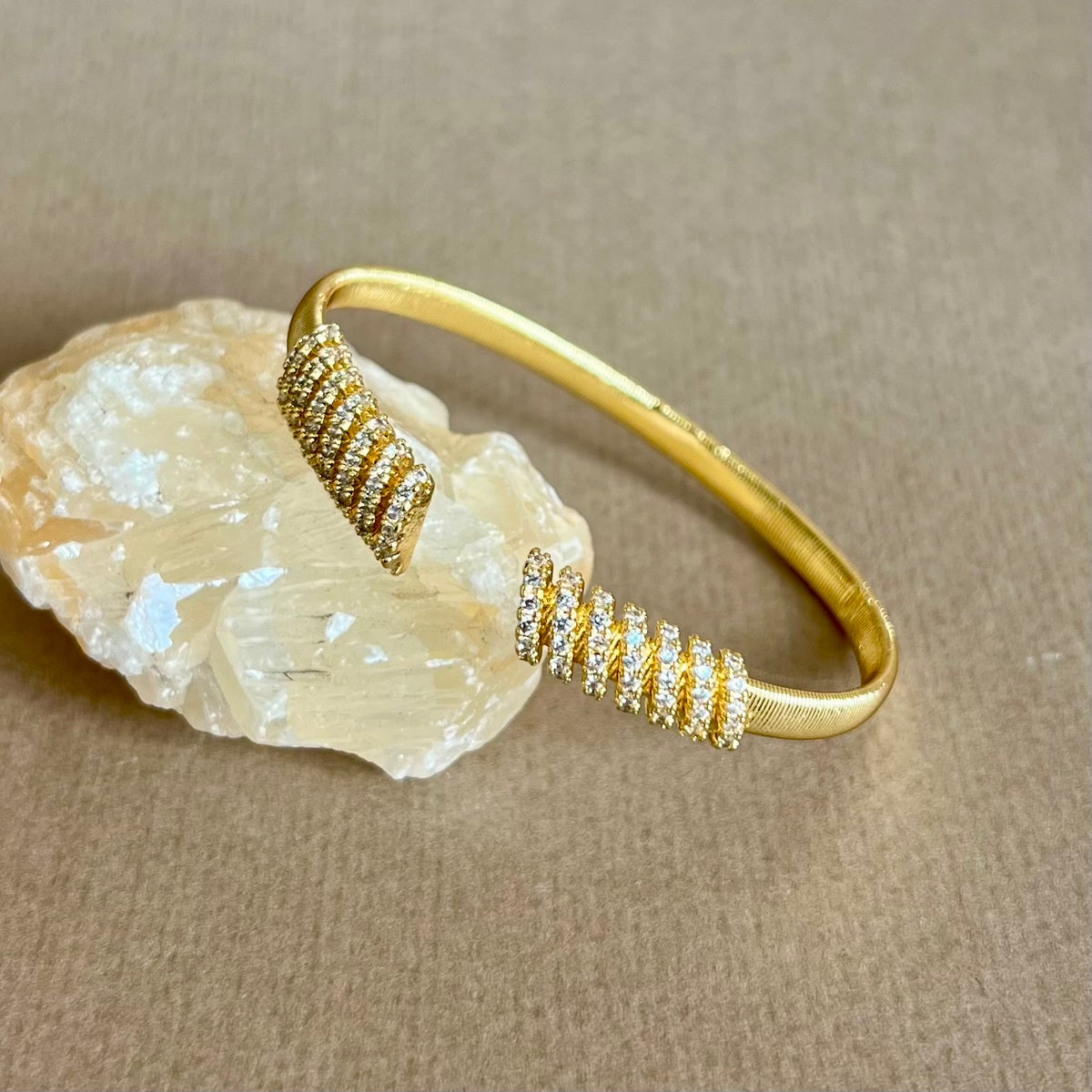 Nala | Gold Plated Bangle