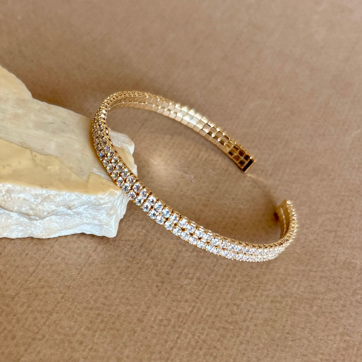 Zorique 04 | Gold Plated Bangle