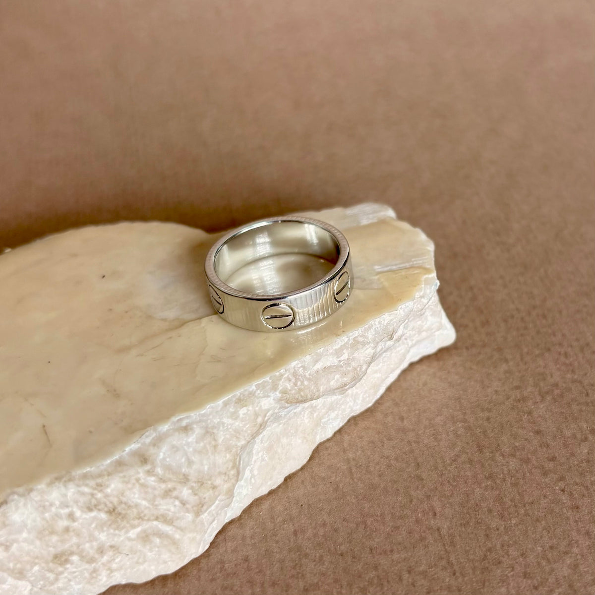 Blinky 03 | White Gold Plated Ring