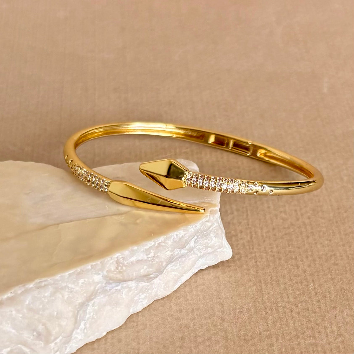 Merique | Gold Plated Bangle