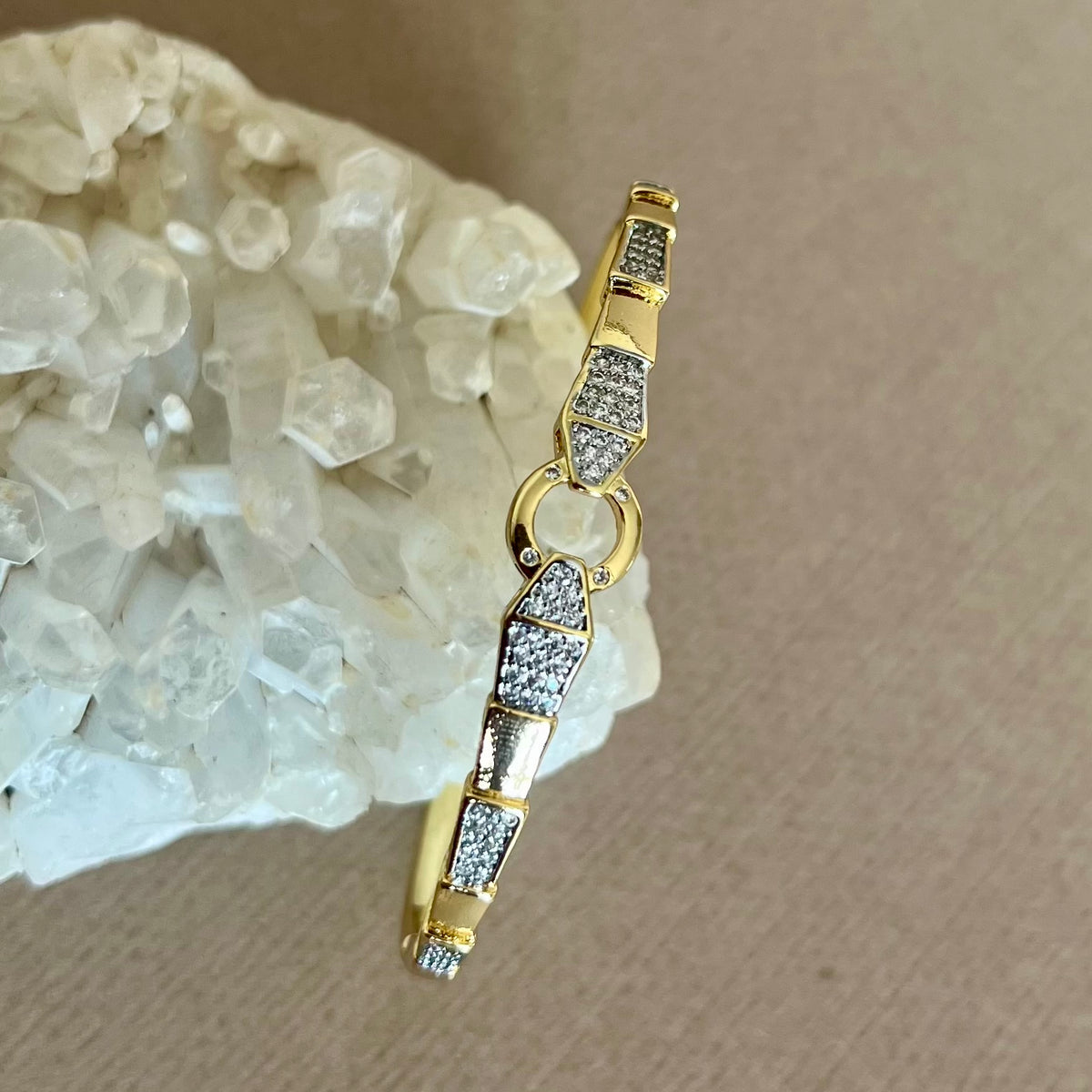 Accura | Gold Plated Bangle