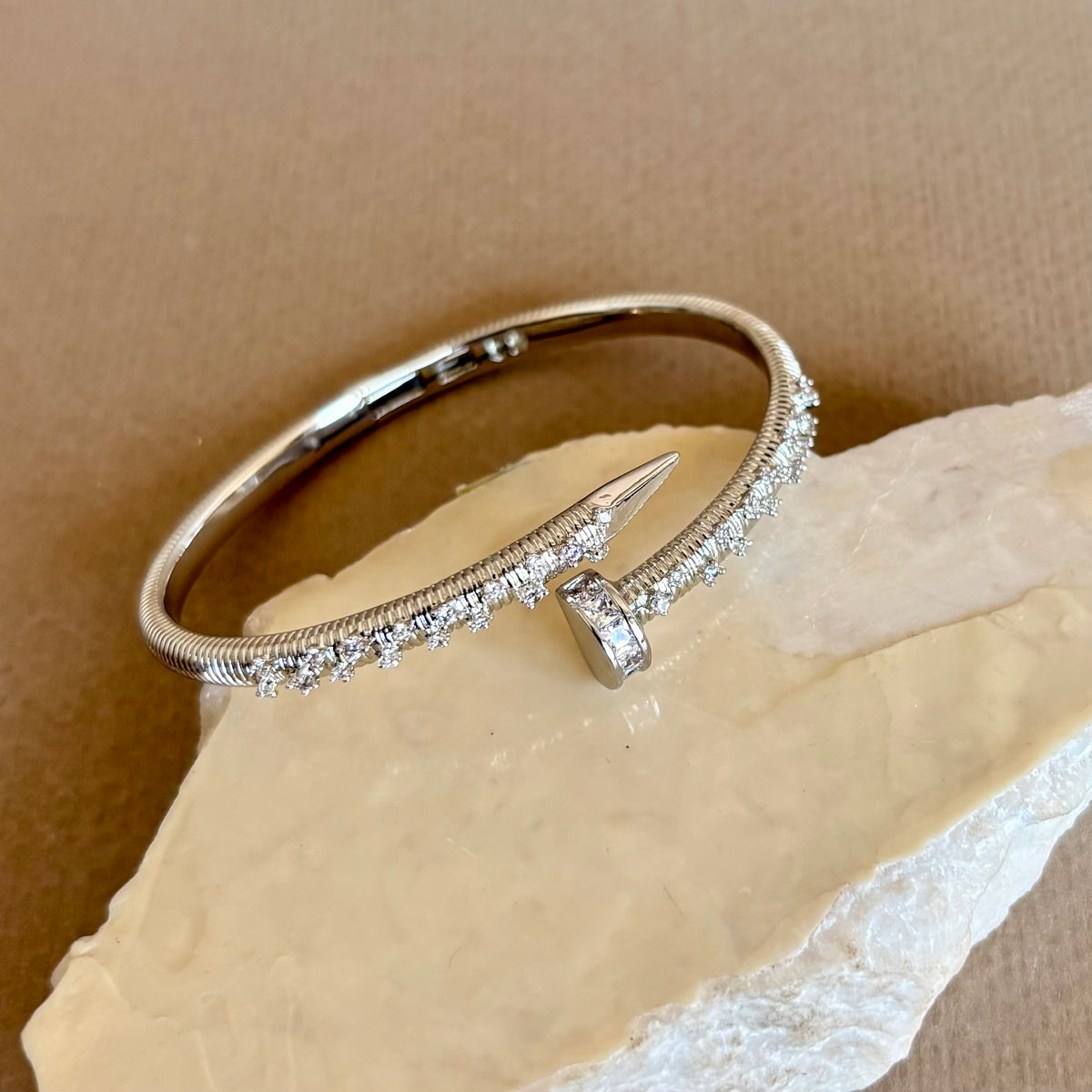 Chyodo 07 | Gold Plated Bangle