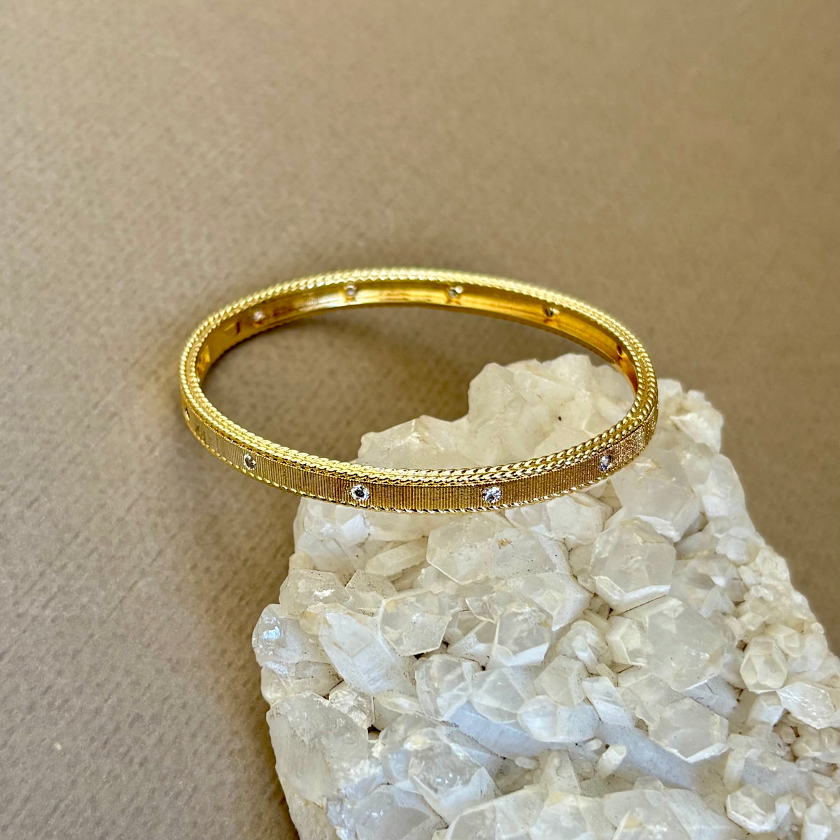 Orlisse | Gold Plated Bangle