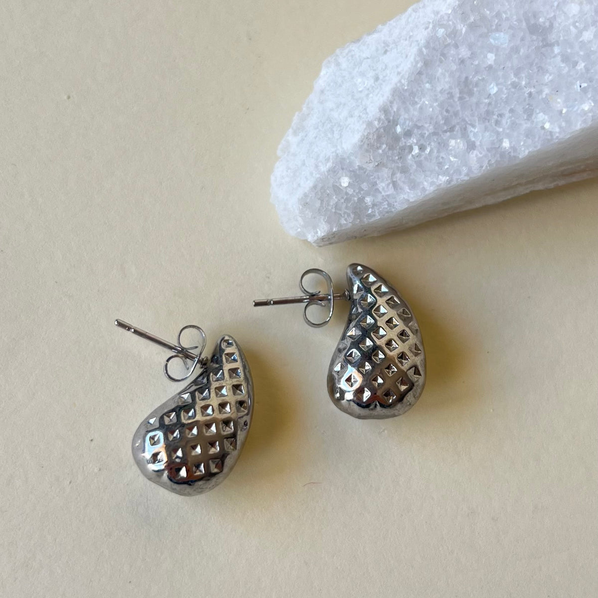 Nairobi White | Gold Plated Earrings