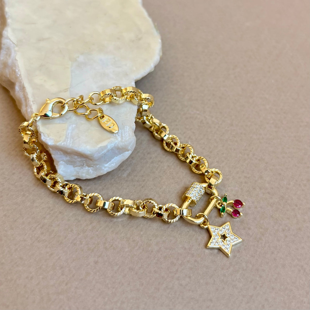 Vesclair 02 | Gold Plated Bracelet