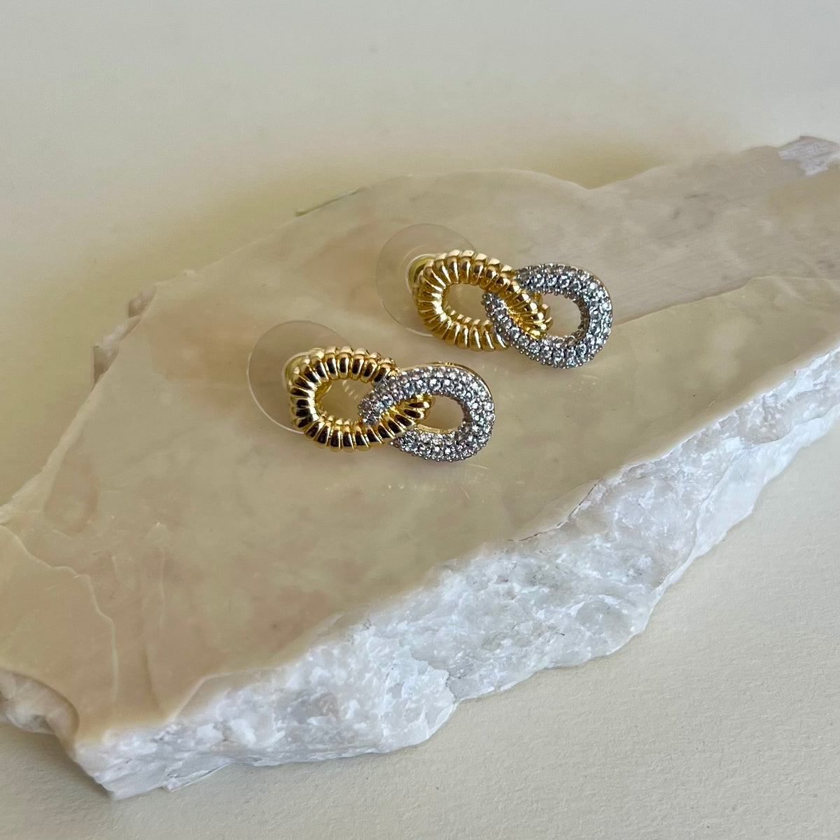 Círculos 03 | Gold Plated Earrings