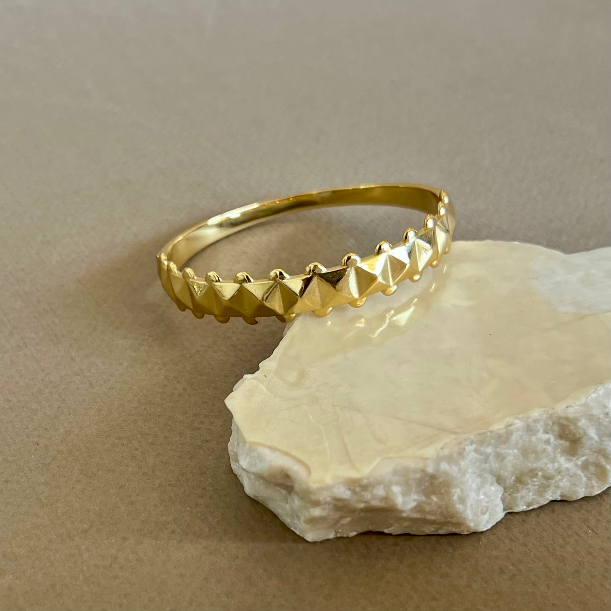 Cassandra 03 | Gold Plated Bangle