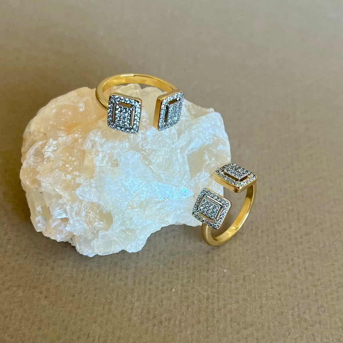 Zenevia 04 | Gold Plated Ring