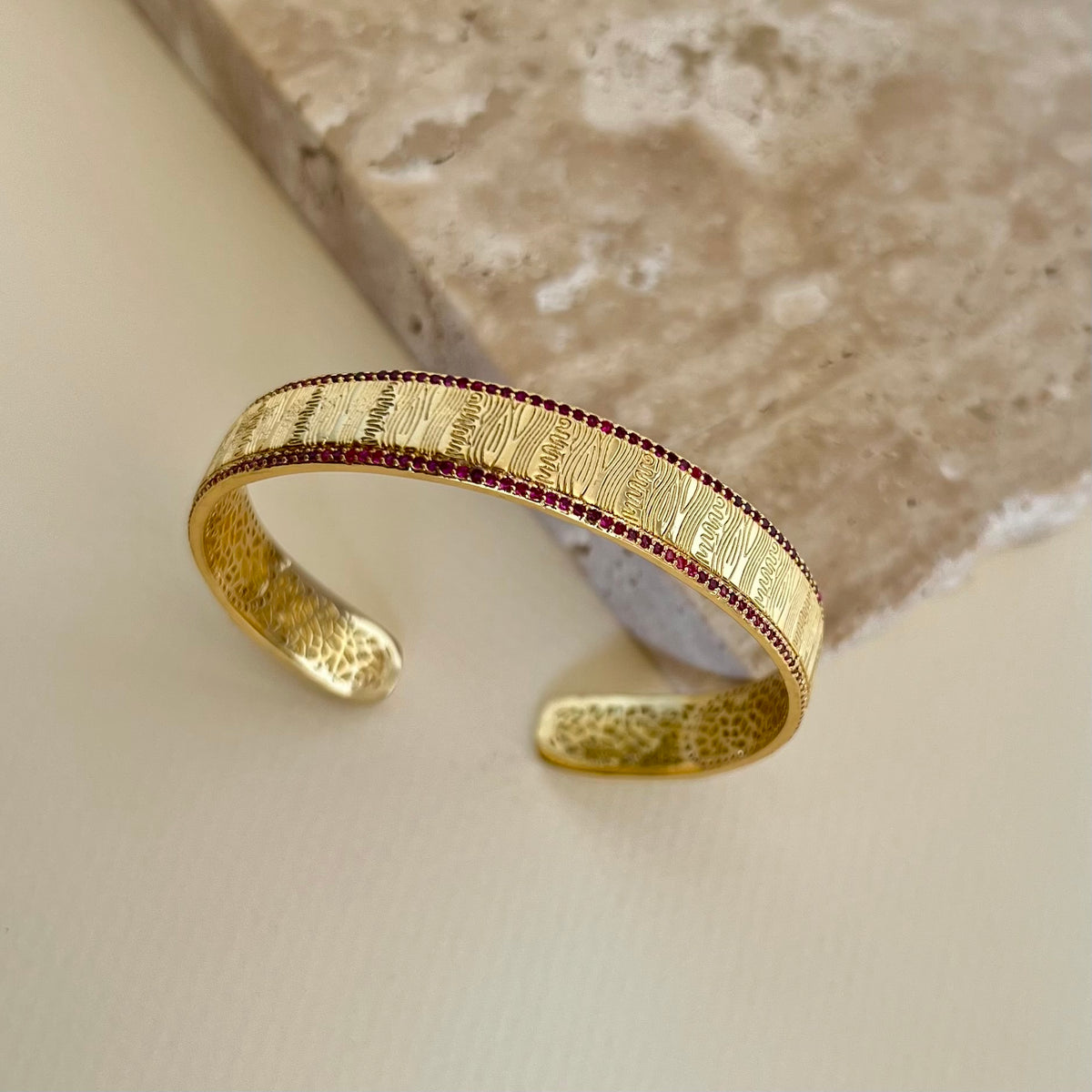 Agate | Gold Plated Bangle
