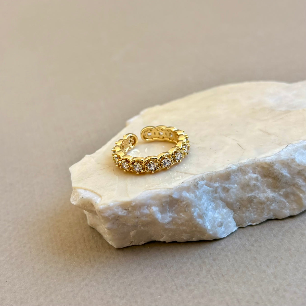 Hetrion | Gold Plated Ring