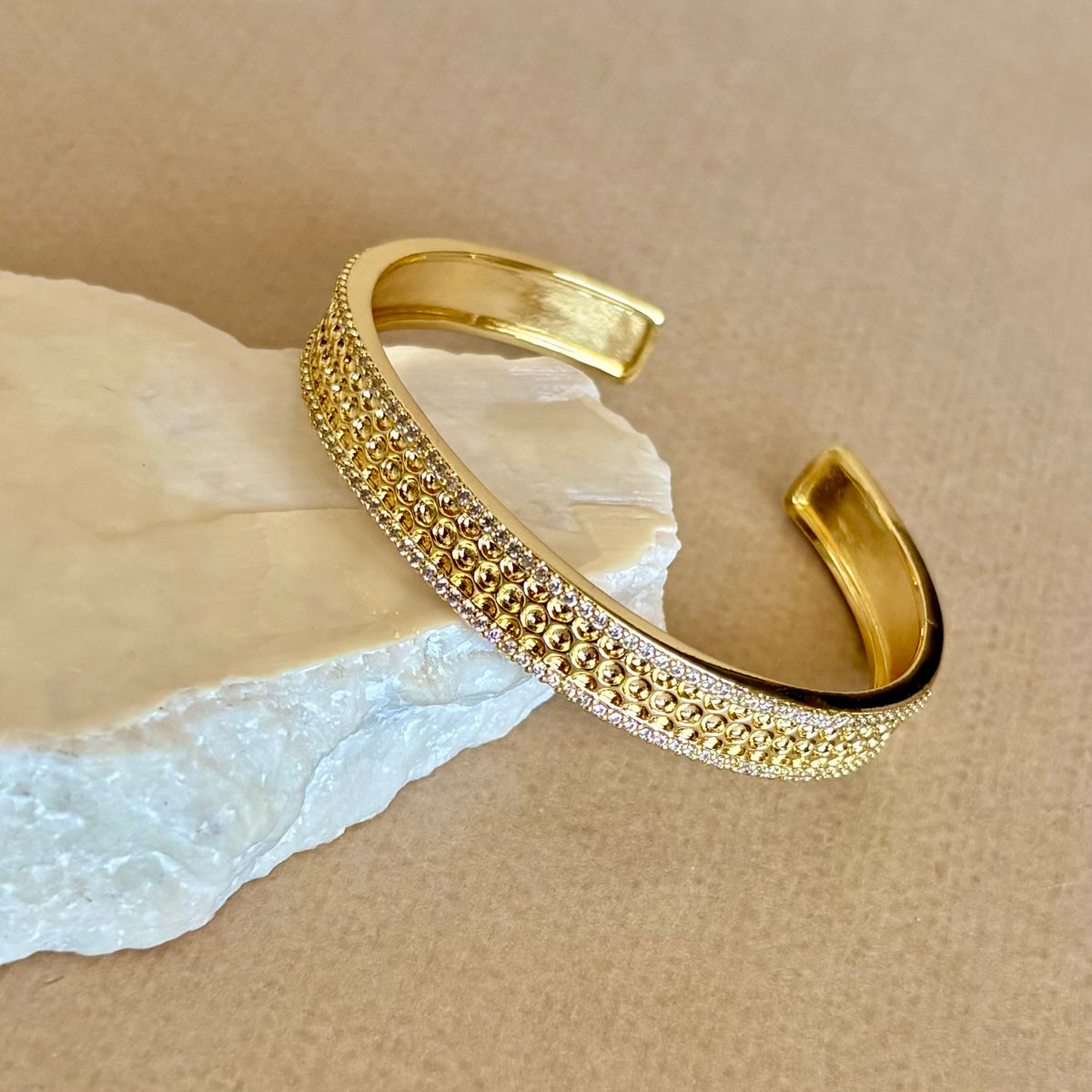 Girevain | Gold Plated Bangle