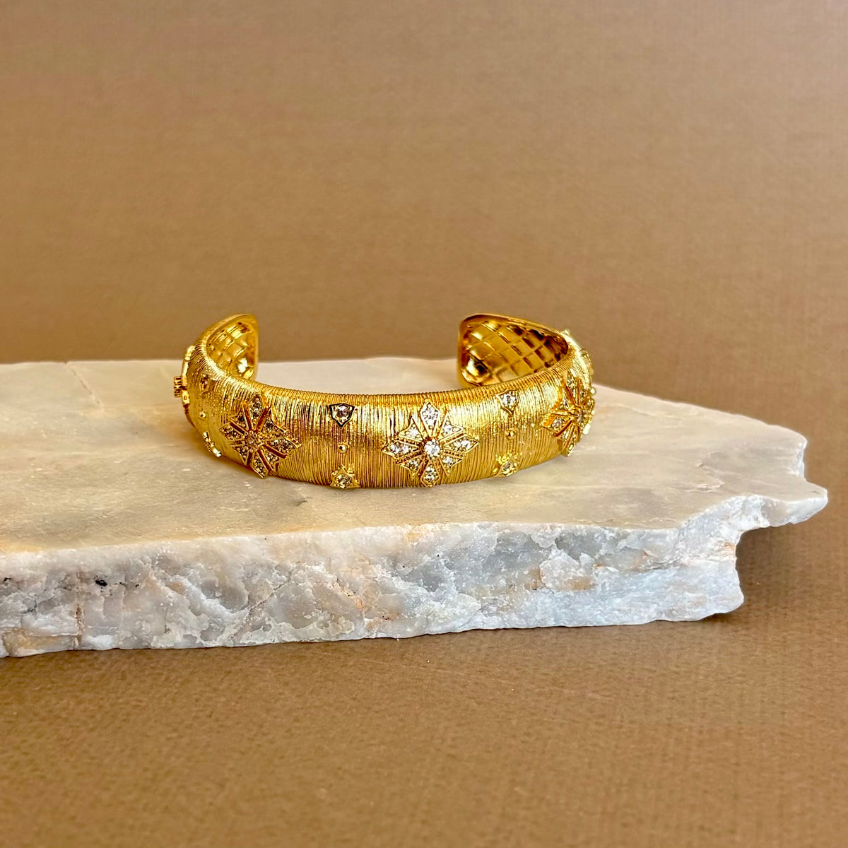 Aspen | Gold Plated Bangle