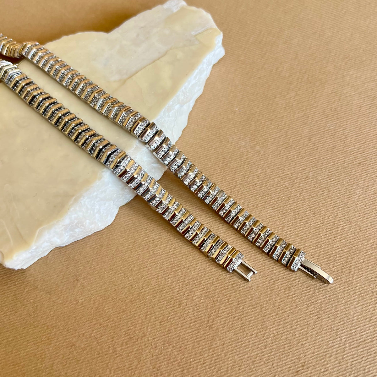 Onyx 15 | Gold Plated Bracelet