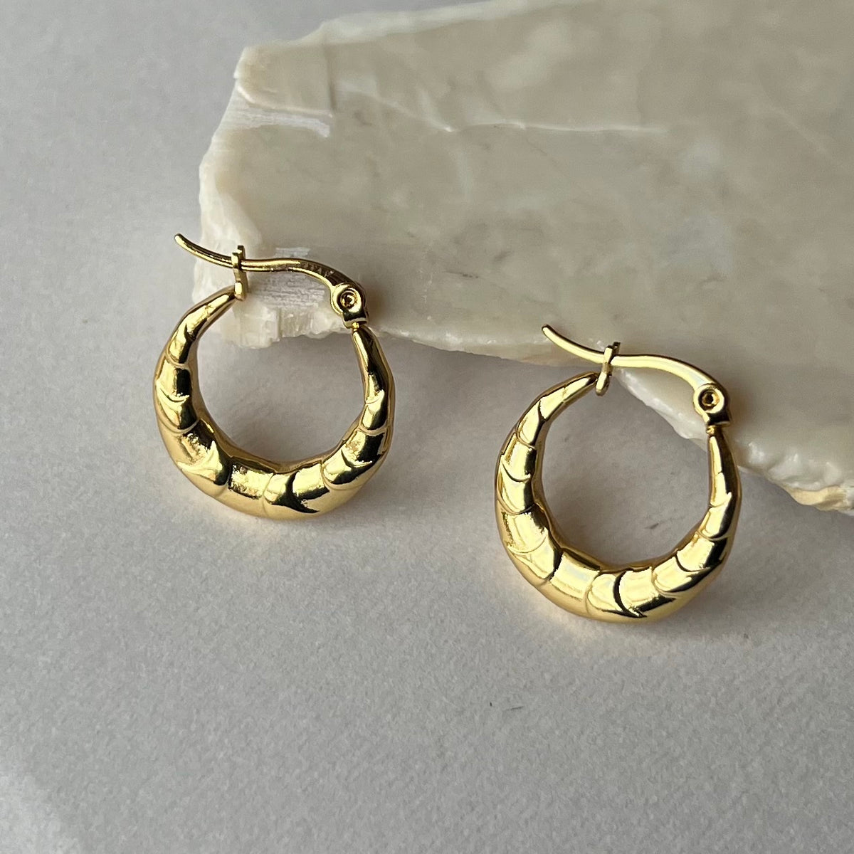 Lily 02 | Gold Plated Earrings