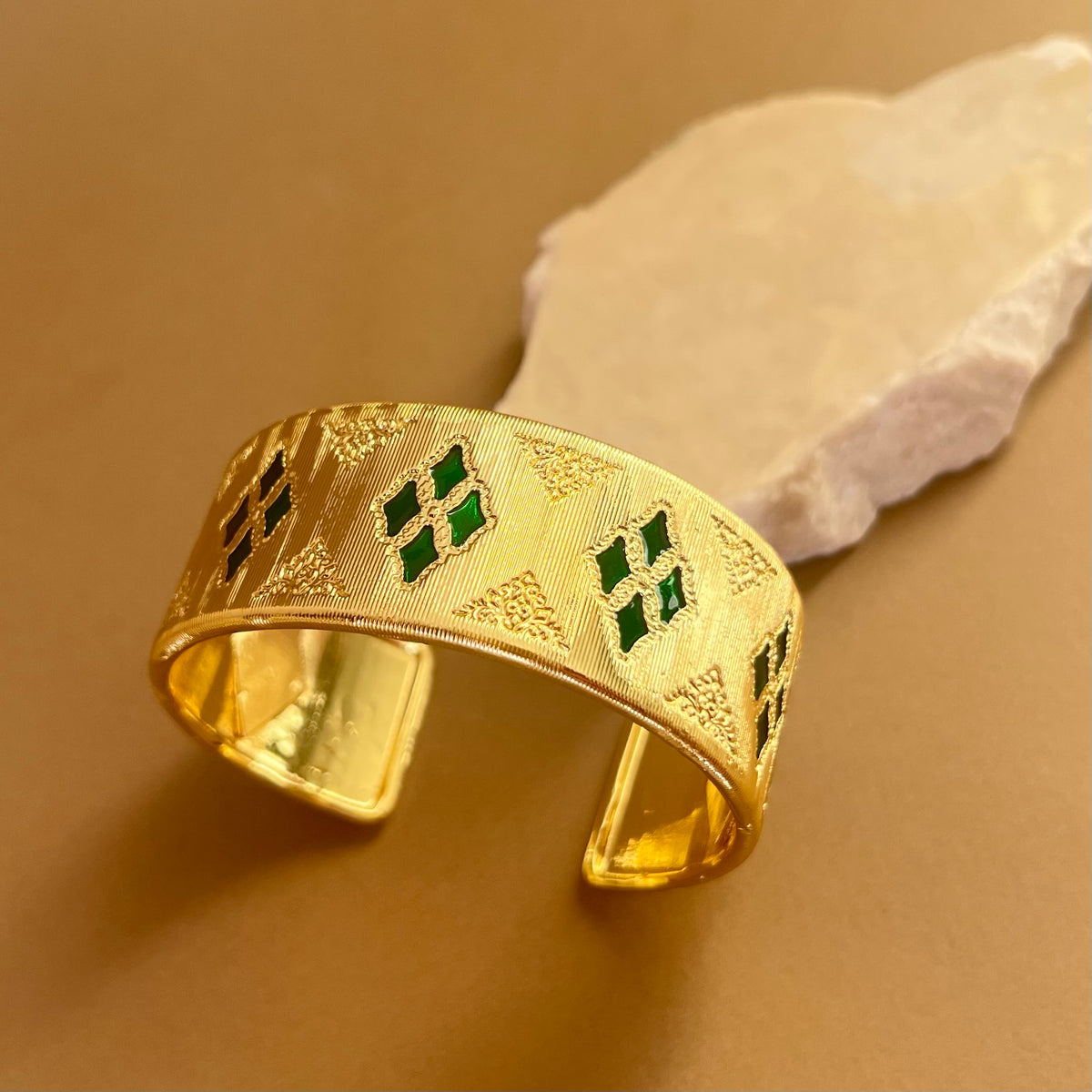 Emerald | Gold Plated bangle