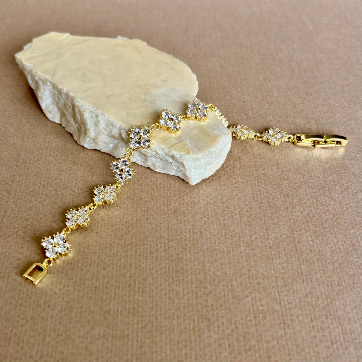 Virelia | Gold Plated Bracelet