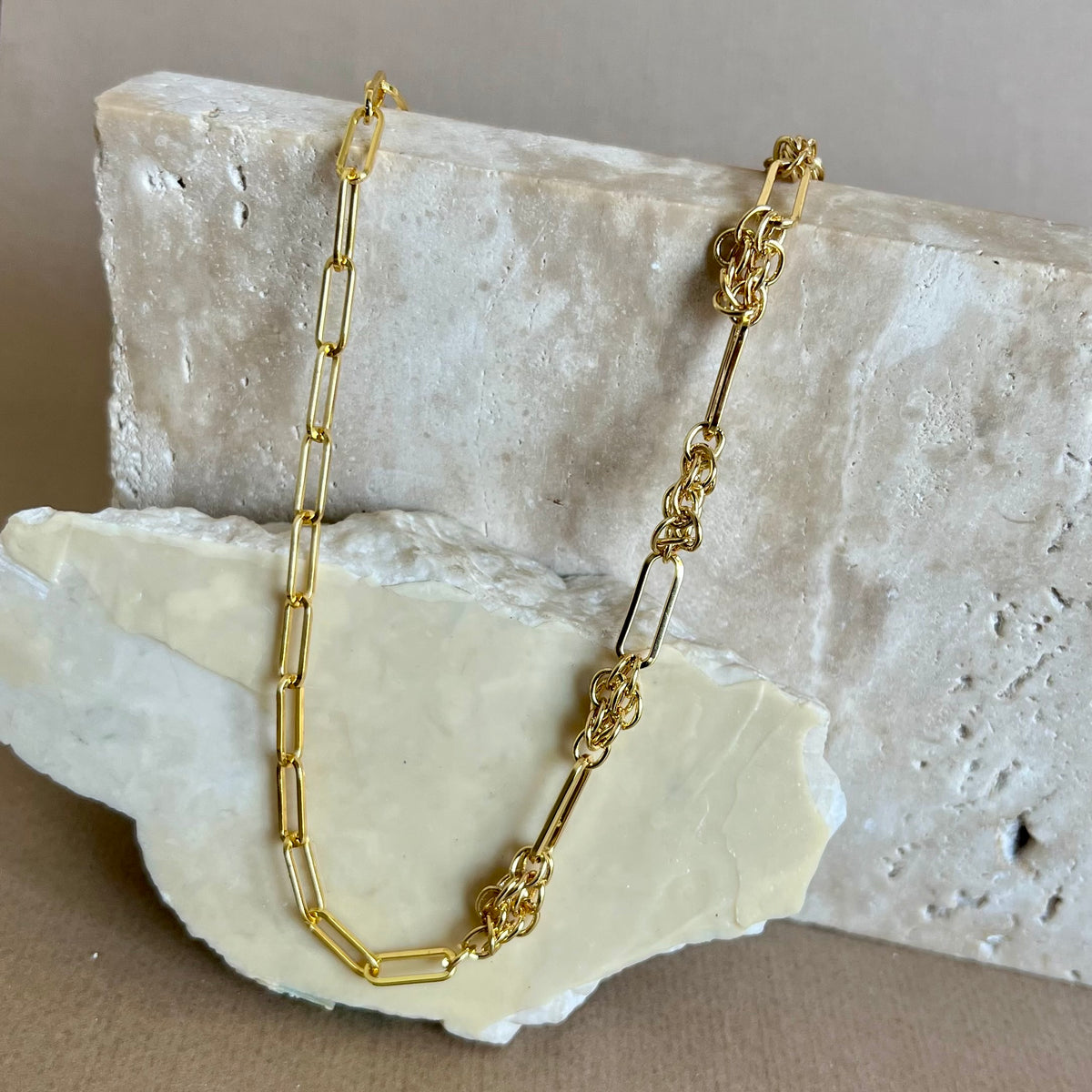 Velora | Gold plated necklace
